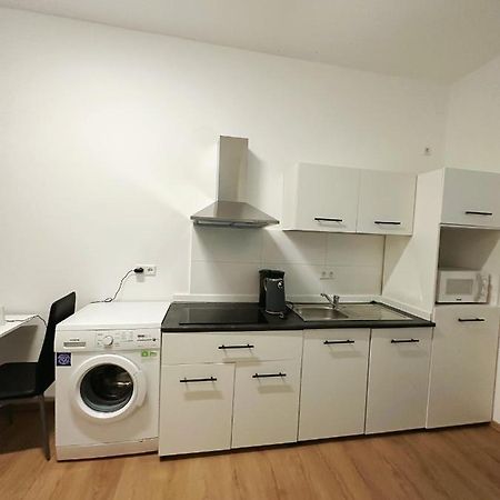 2 Schlafenzimmer Waschmaschine Eller Düsseldorf Esterno foto